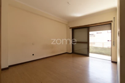 Apartamento T3 para Venda em São Vitor (Braga)