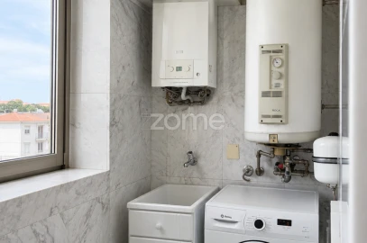 Apartamento T3 para Arrendamento em Cedofeita, Santo Ildefonso, Sé, Miragaia, São Nicolau e Vitória