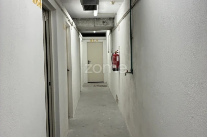 Apartamento T3 para Arrendamento em Cedofeita, Santo Ildefonso, Sé, Miragaia, São Nicolau e Vitória