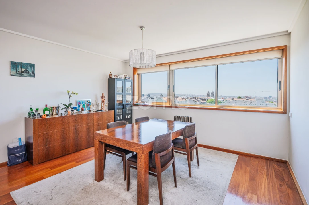 Apartamento T3 para Arrendamento em Cedofeita, Santo Ildefonso, Sé, Miragaia, São Nicolau e Vitória Foto 6