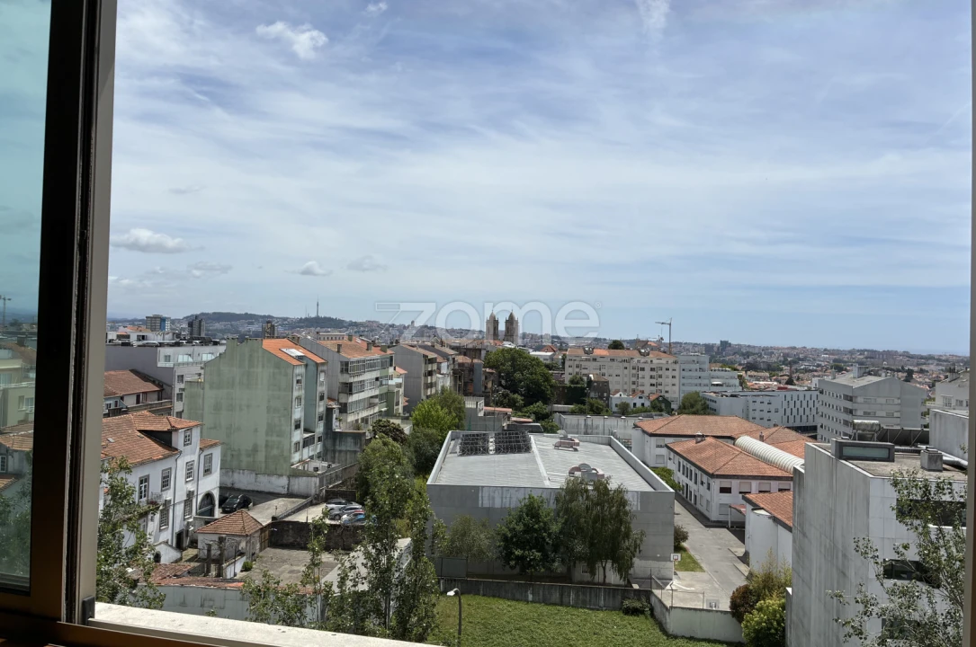 Apartamento T3 para Arrendamento em Cedofeita, Santo Ildefonso, Sé, Miragaia, São Nicolau e Vitória Foto 10