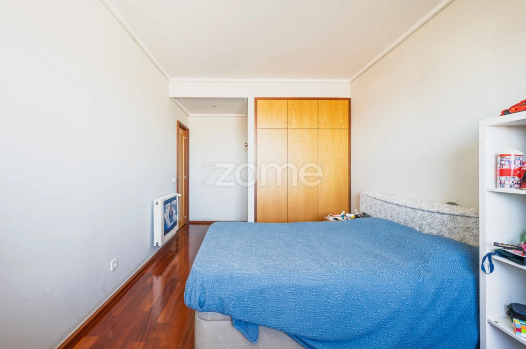 Apartamento T3 para Arrendamento em Cedofeita, Santo Ildefonso, Sé, Miragaia, São Nicolau e Vitória Foto 15