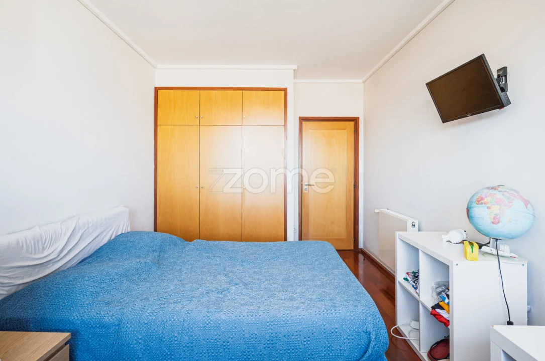 Apartamento T3 para Arrendamento em Cedofeita, Santo Ildefonso, Sé, Miragaia, São Nicolau e Vitória Foto 16