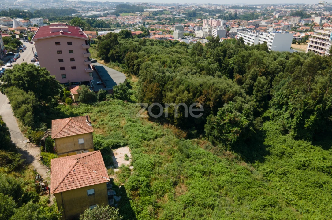 Prédio para Venda em Gondomar (São Cosme), Valbom e Jovim Foto 22