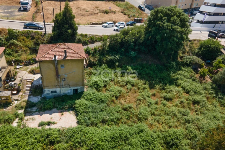 Prédio para Venda em Gondomar (São Cosme), Valbom e Jovim Foto 21