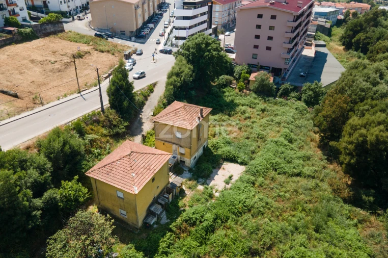 Prédio para Venda em Gondomar (São Cosme), Valbom e Jovim Foto 7