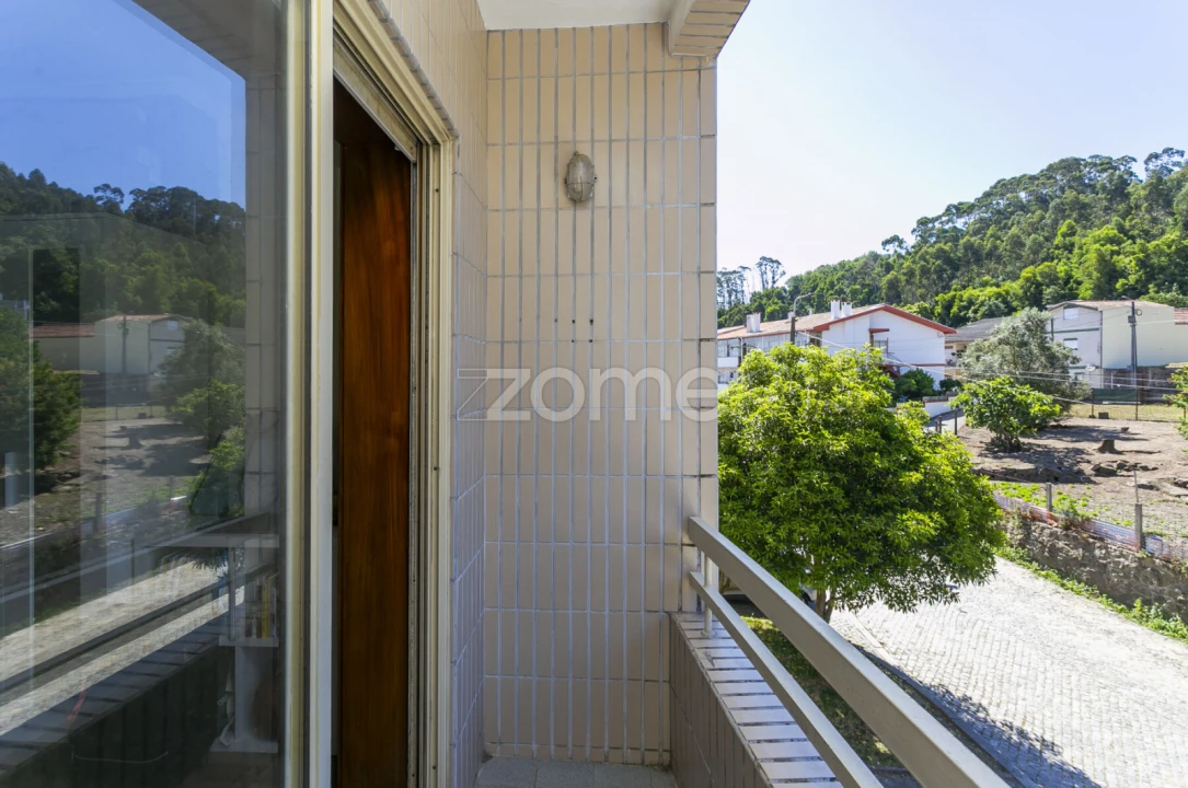 Apartamento T2 para Venda em Oliveira do Douro Foto 16