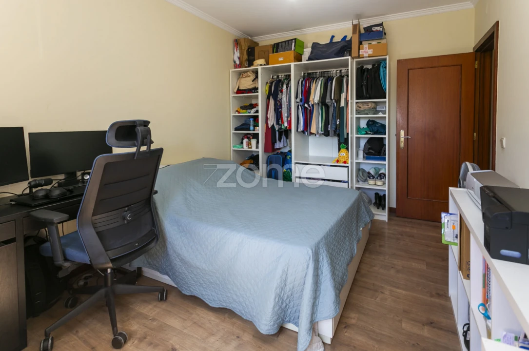 Apartamento T2 para Venda em Oliveira do Douro Foto 19