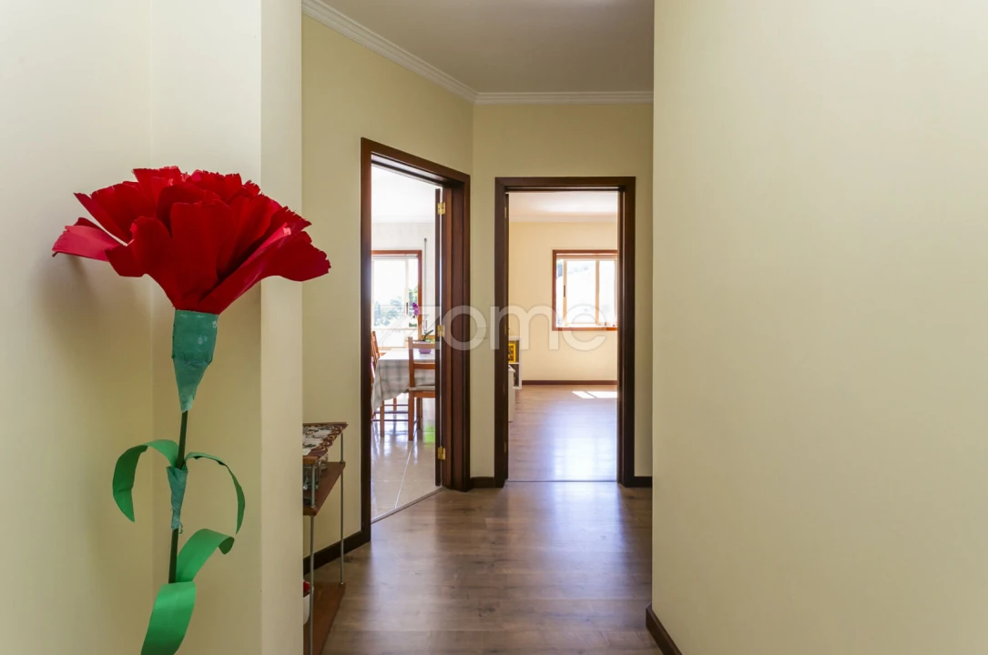 Apartamento T2 para Venda em Oliveira do Douro Foto 6