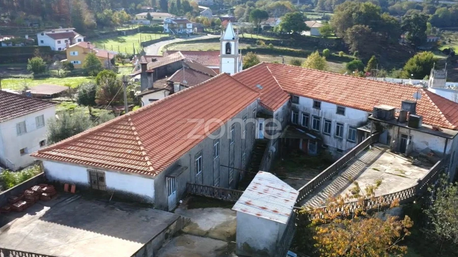Moradia T3 para Venda em Escariz