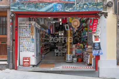 Negócio para Venda em Cedofeita, Santo Ildefonso, Sé, Miragaia, São Nicolau e Vitória