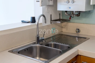 Apartamento T1 para Arrendamento em Avenidas Novas