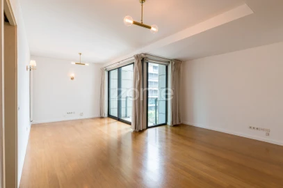 Apartamento T1 para Arrendamento em Avenidas Novas