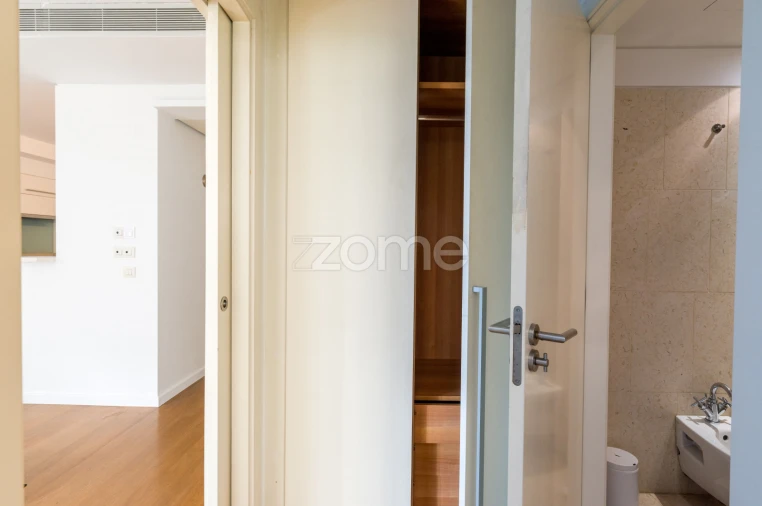 Apartamento T1 para Arrendamento em Avenidas Novas Foto 17