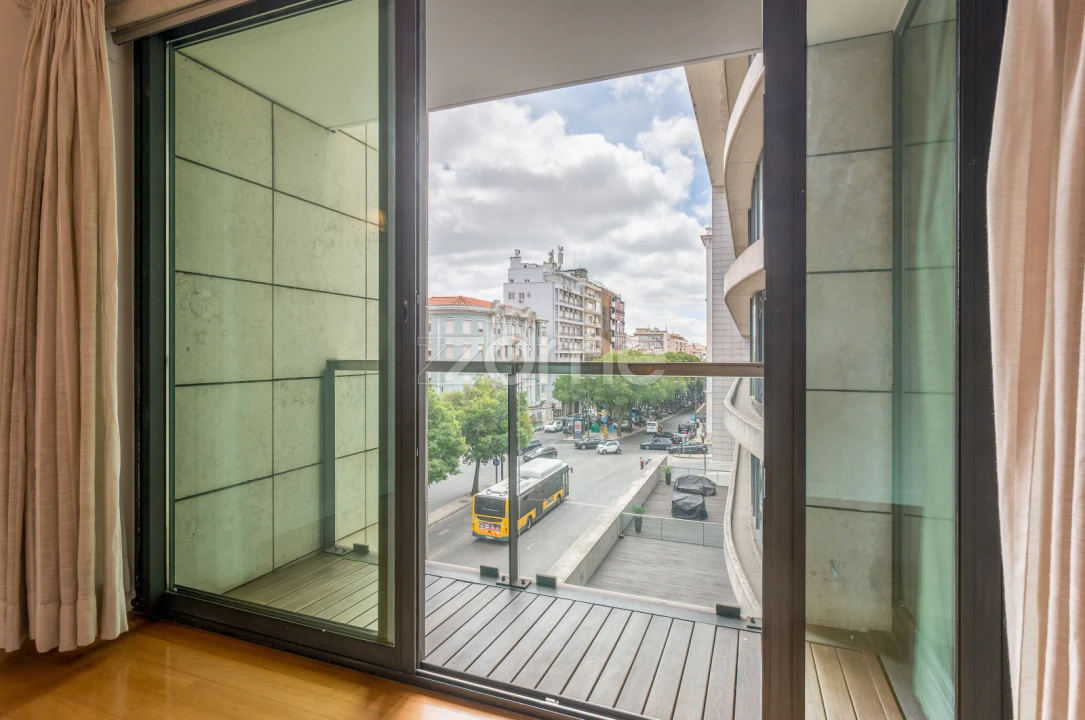 Apartamento T1 para Arrendamento em Avenidas Novas Foto 18