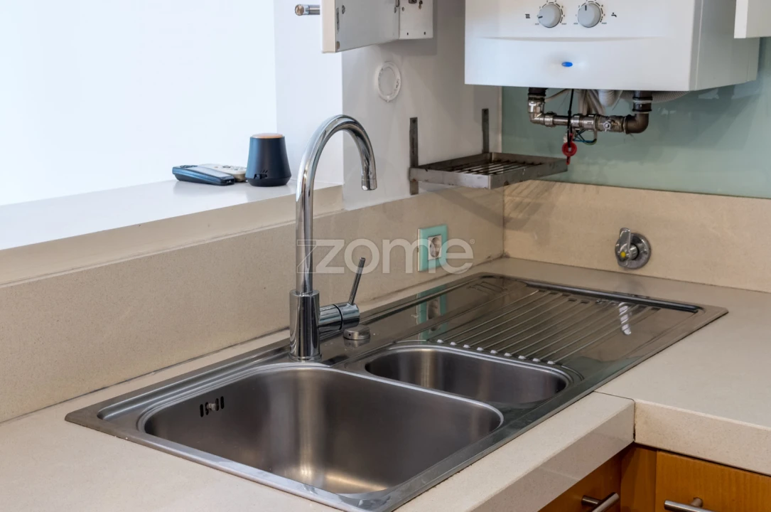 Apartamento T1 para Arrendamento em Avenidas Novas Foto 24