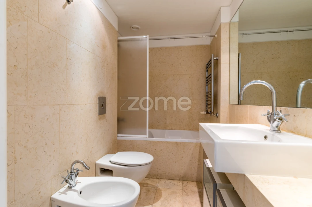 Apartamento T1 para Arrendamento em Avenidas Novas Foto 14