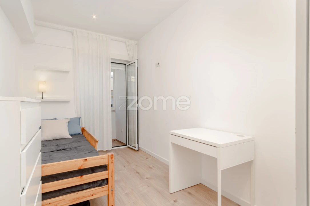 Apartamento T2 para Venda em São Domingos de Benfica Foto 17