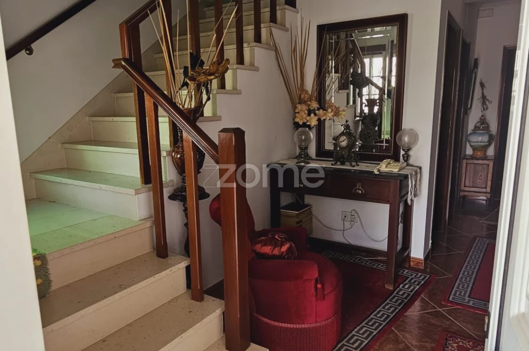 Moradia T4 para Venda em Vila Nova da Barquinha Foto 4