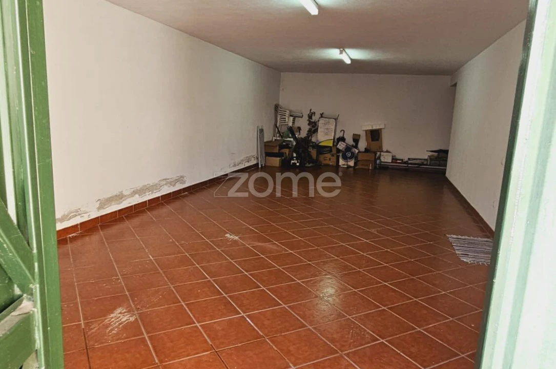 Moradia T4 para Venda em Vila Nova da Barquinha Foto 11