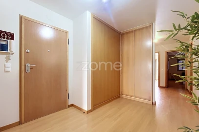 Apartamento T2 para Venda em São Pedro