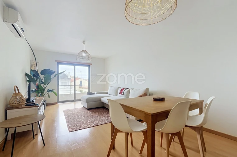 Apartamento T2 para Venda em São Pedro Foto 2