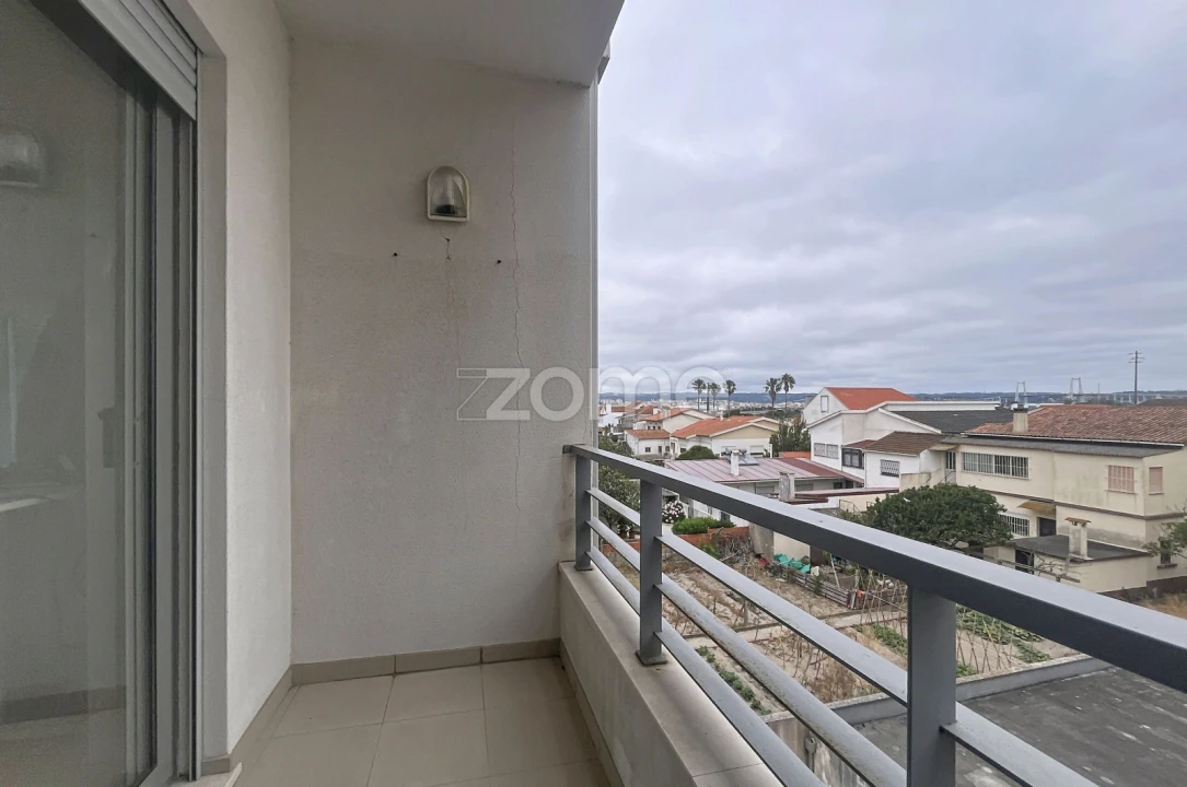 Apartamento T2 para Venda em São Pedro Foto 7