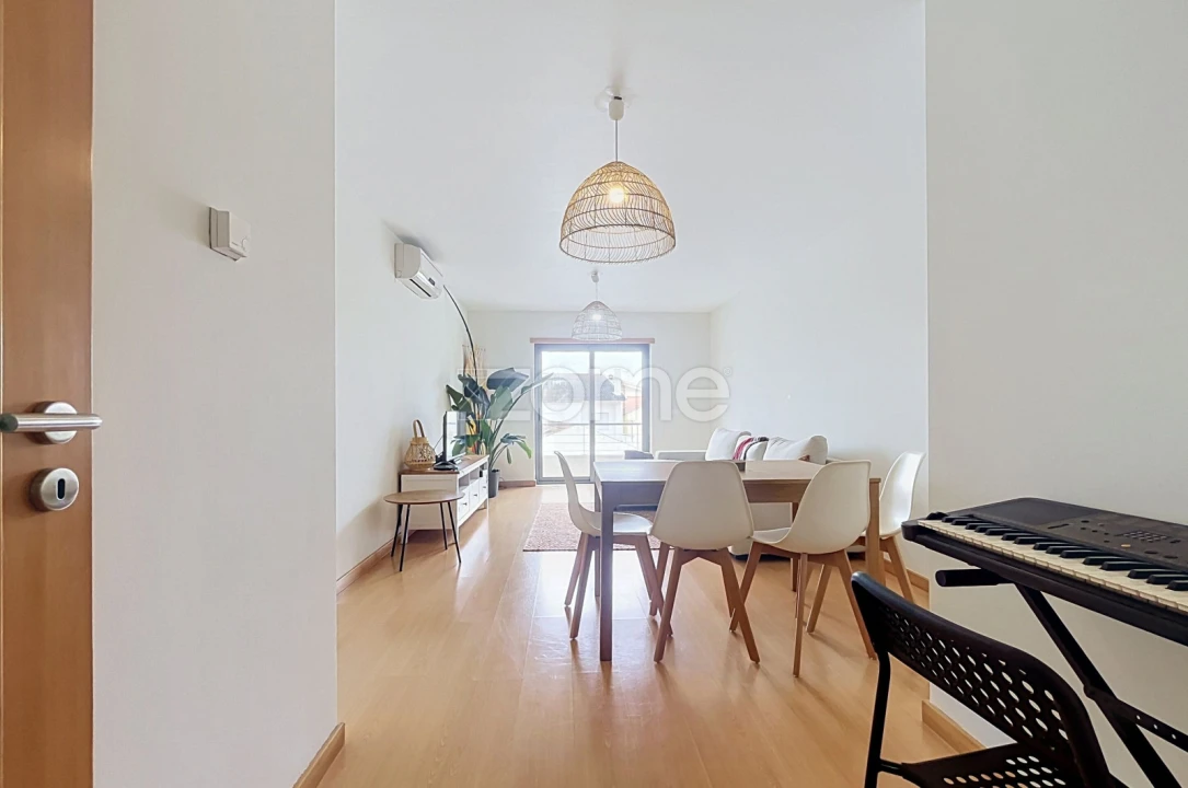 Apartamento T2 para Venda em São Pedro Foto 1