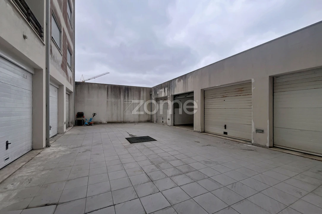 Apartamento T2 para Venda em São Pedro Foto 29
