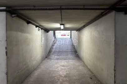 Garagem para Venda em Buarcos