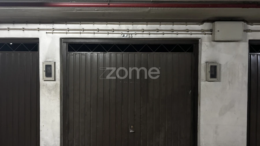 Garagem para Venda em Buarcos