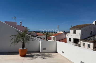 Moradia T4 para Venda em Alcantarilha e Pêra
