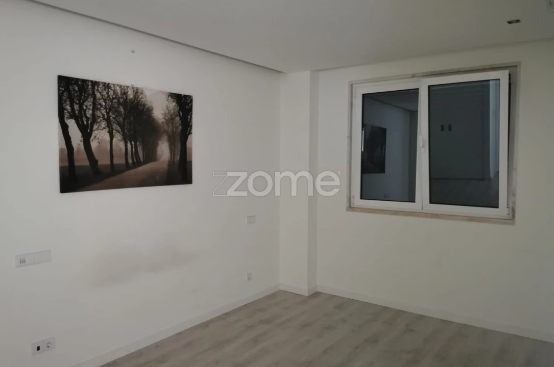 Apartamento T2 para Venda em Águas Livres Foto 10