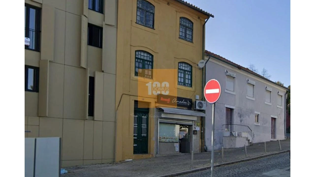 Moradia T3 para Venda em Lordelo do Ouro e Massarelos Foto 11