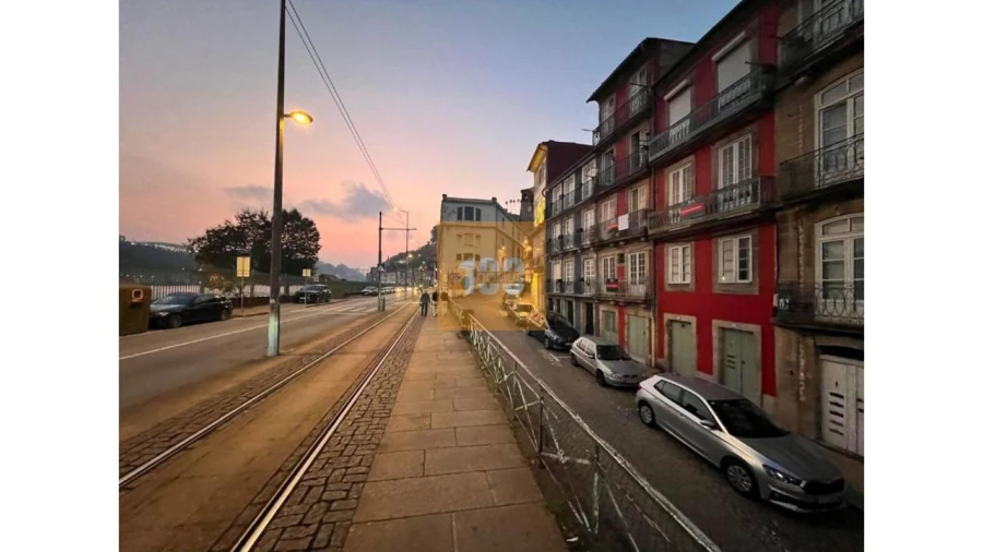 Prédio para Venda em Cedofeita, Santo Ildefonso, Sé, Miragaia, São Nicolau e Vitória Foto 5