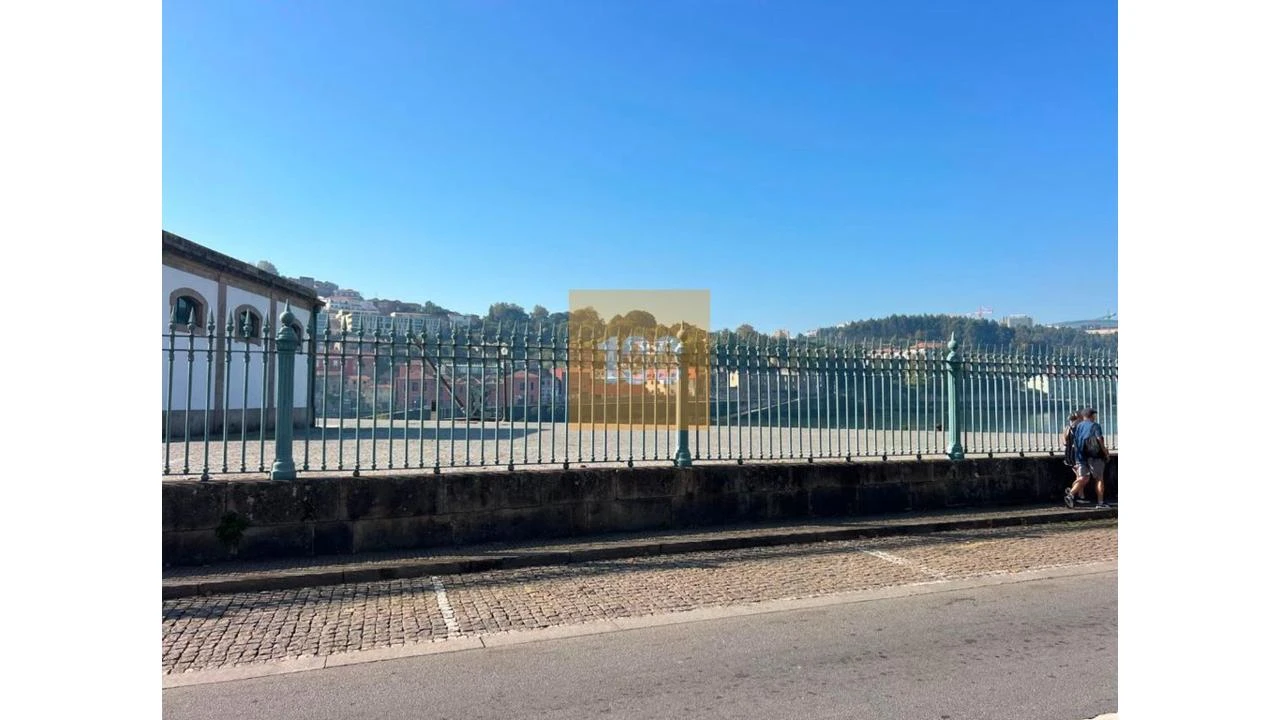 Prédio para Venda em Cedofeita, Santo Ildefonso, Sé, Miragaia, São Nicolau e Vitória Foto 6