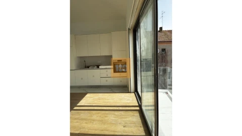 Apartamento T2 para Venda em Cedofeita, Santo Ildefonso, Sé, Miragaia, São Nicolau e Vitória