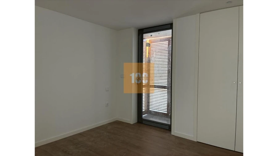Apartamento T2 para Venda em Cedofeita, Santo Ildefonso, Sé, Miragaia, São Nicolau e Vitória Foto 15