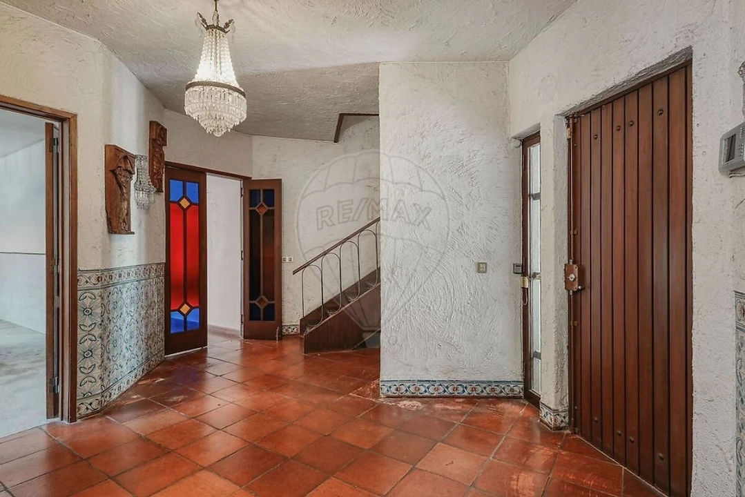 Moradia T5 para Venda em São Domingos de Rana Foto 22