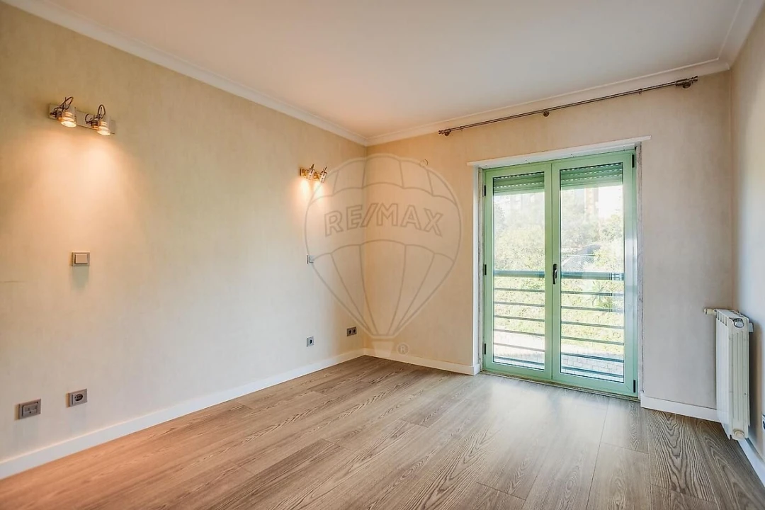 Apartamento T3 para Venda em Oeiras e São Julião da Barra, Paço de Arcos e Caxias Foto 16