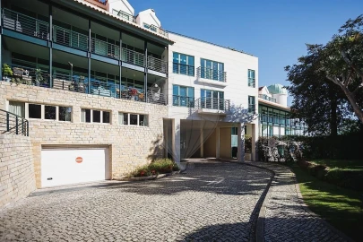 Apartamento T3 para Venda em Oeiras e São Julião da Barra, Paço de Arcos e Caxias