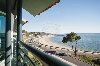 Apartamento T3 para Venda em Oeiras e São Julião da Barra, Paço de Arcos e Caxias