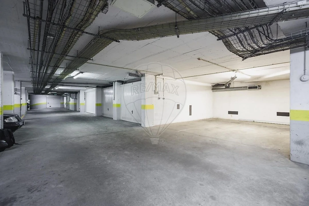Apartamento T3 para Venda em Oeiras e São Julião da Barra, Paço de Arcos e Caxias Foto 32