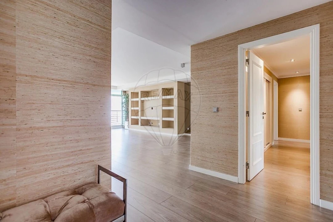 Apartamento T3 para Venda em Oeiras e São Julião da Barra, Paço de Arcos e Caxias Foto 8