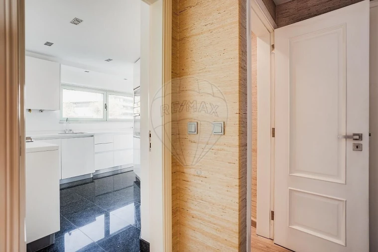 Apartamento T3 para Venda em Oeiras e São Julião da Barra, Paço de Arcos e Caxias Foto 22