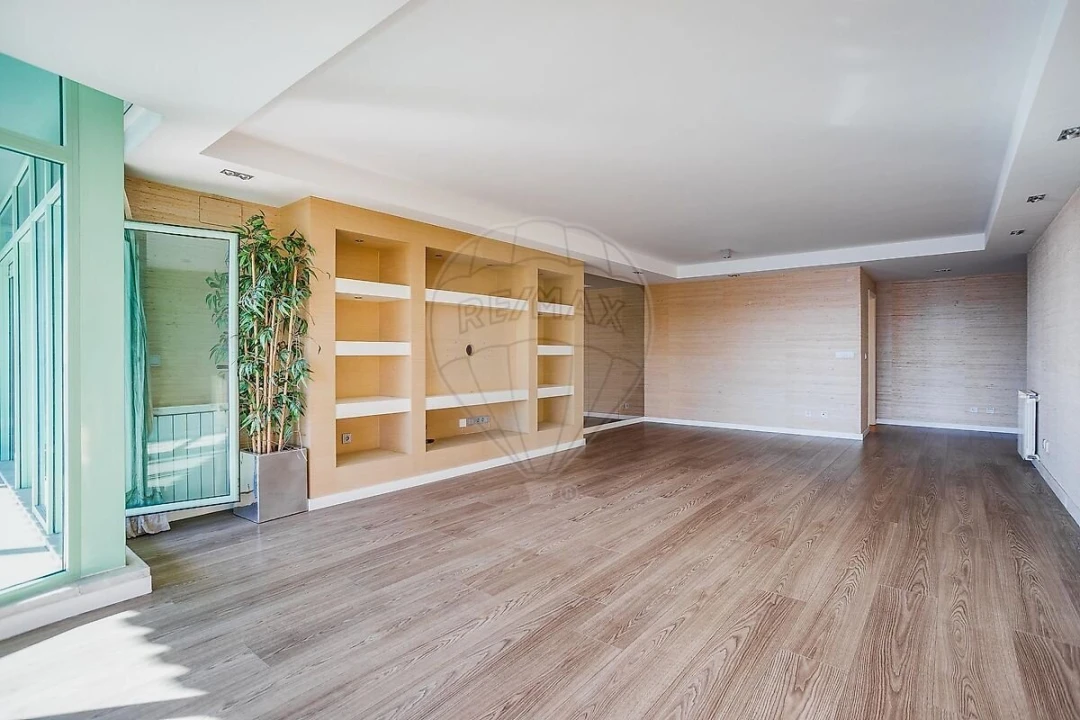 Apartamento T3 para Venda em Oeiras e São Julião da Barra, Paço de Arcos e Caxias Foto 7