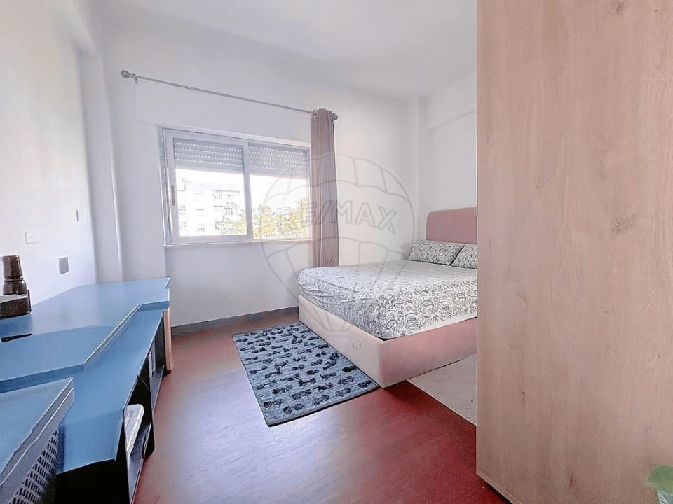 Apartamento T3 para Venda em Águas Livres Foto 12