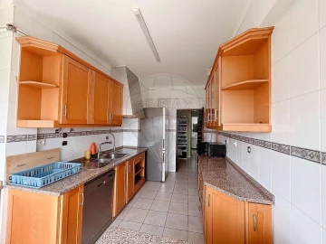 Apartamento T3 para Venda em Águas Livres