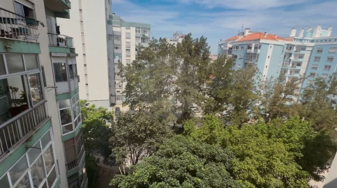 Apartamento T3 para Venda em Águas Livres