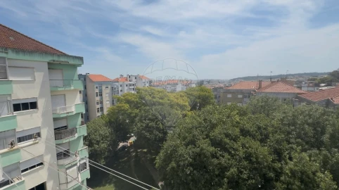 Apartamento T3 para Venda em Águas Livres